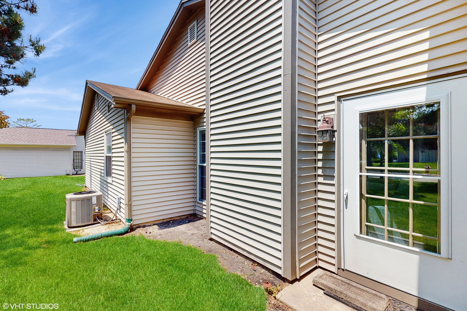 267 Juniper Circle Streamwood, IL 60107 - Photo 22 of 25 a view of a back yard of the house