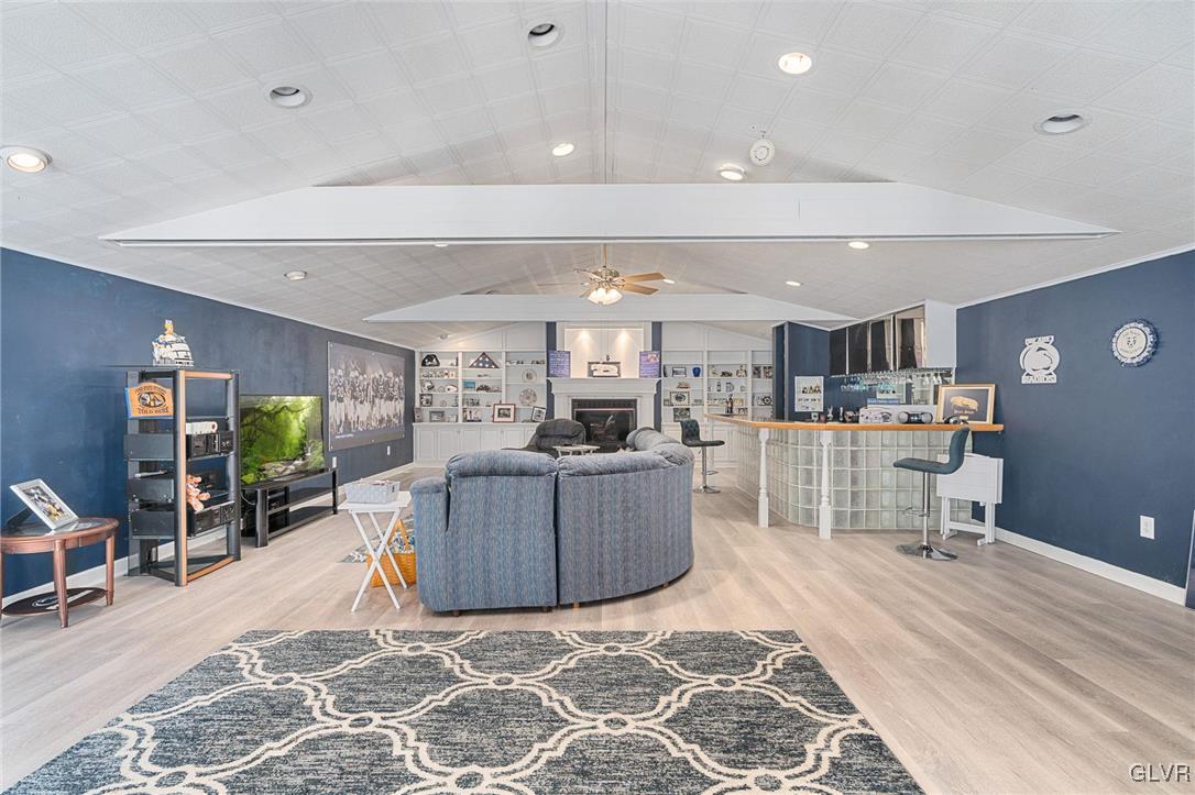 1390 Springhouse Road Allentown, PA 18104 - Photo 26 of 39 Gallery Image 26