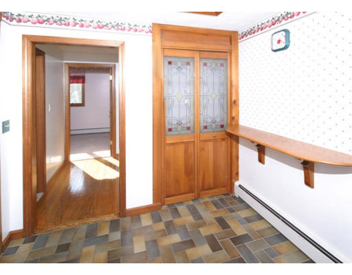 152 Lloyd Avenue Springfield, MA 01119 - Photo 7 of 13 Gallery Image 7