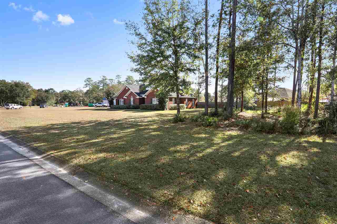 8505 Palmetto Way Foley, AL 36535 - Photo 2 of 20 Front Yard