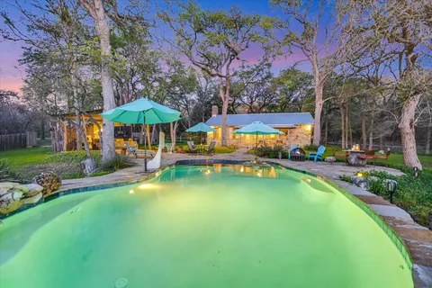 $1,387,000 | 300 Deer Lake Estates, Wimberley, TX 78676