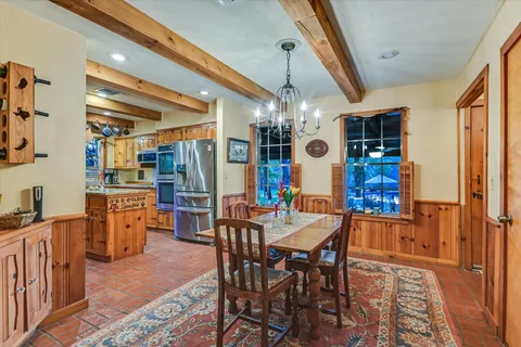 $1,297,000 | 300 Deer Lake Estates, Wimberley, TX 78676