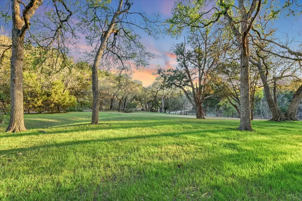 $1,387,000 | 300 Deer Lake Estates, Wimberley, TX 78676