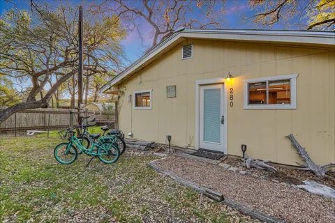 $1,387,000 | 300 Deer Lake Estates, Wimberley, TX 78676