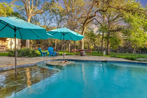 $1,387,000 | 300 Deer Lake Estates, Wimberley, TX 78676