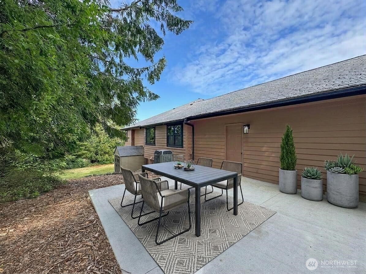 412 Doe Run Road Sequim, WA 98382 - Photo 38 of 40