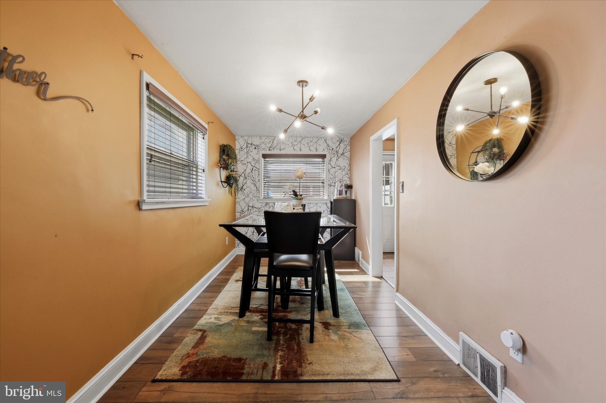 1801 Cricket Lane Folcroft, PA 19032 - Photo 8 of 22 a dining room with furniture and window