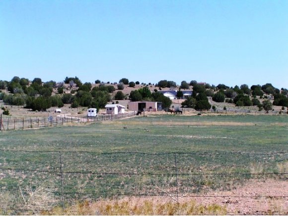 1240 West Frontier Road Paulden, AZ 86334 - Photo 2 of 24 Additional Photo