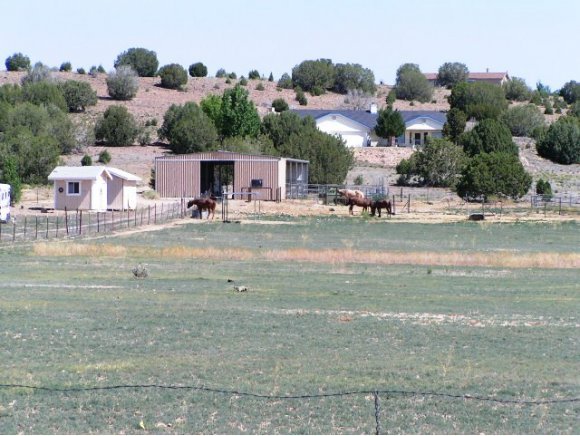 1240 West Frontier Road Paulden, AZ 86334 - Photo 3 of 24 Additional Photo