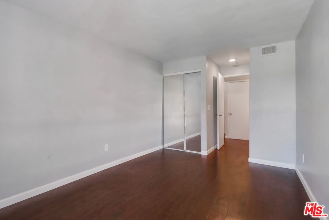 6171 Rancho Mission Road, Unit 317 San Diego, CA 92108 - Photo 12 of 26 a view of an empty room