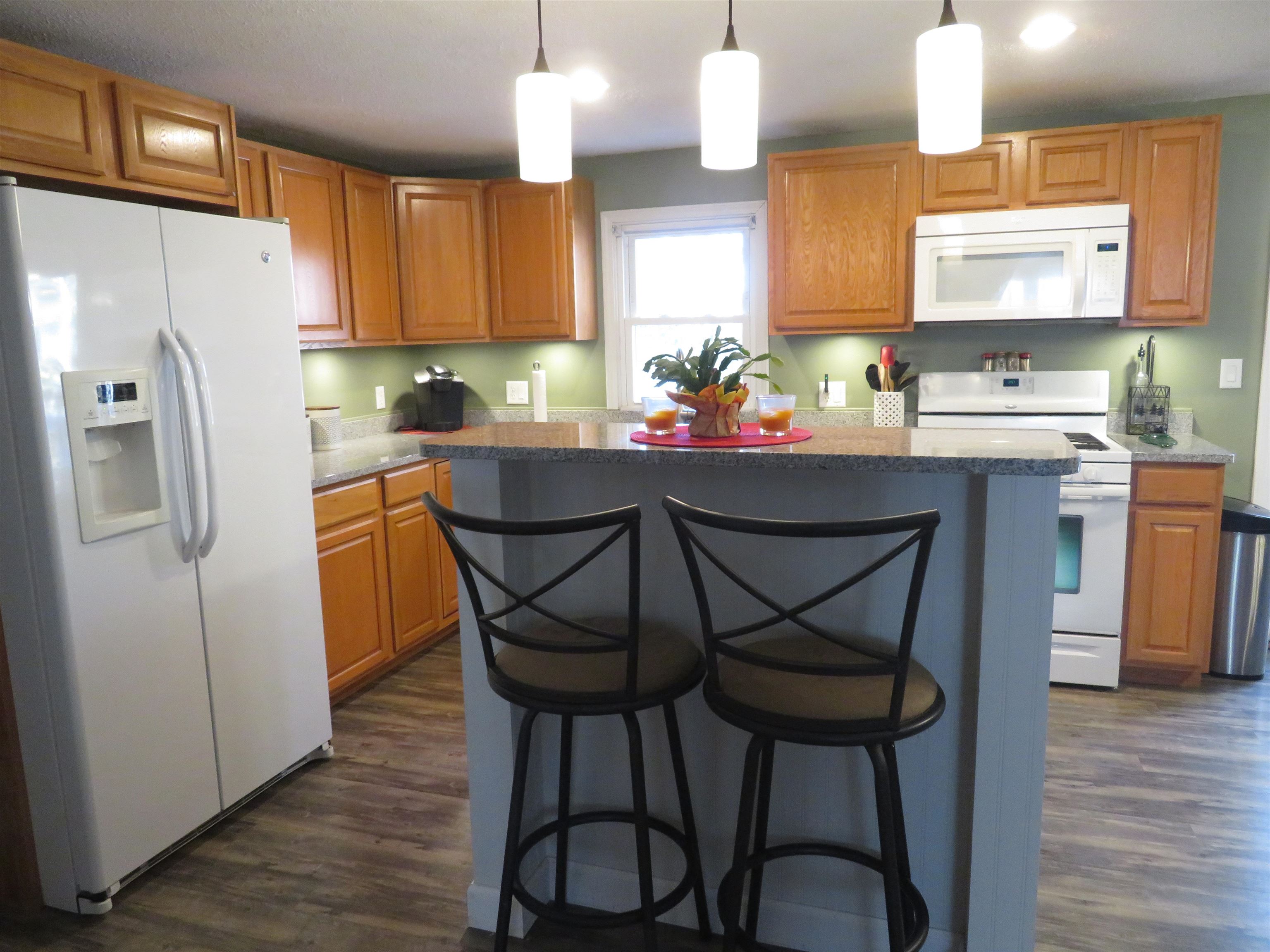 102 Coffin Road Epping, NH 03042 - Photo 12 of 32 Gallery Image 12