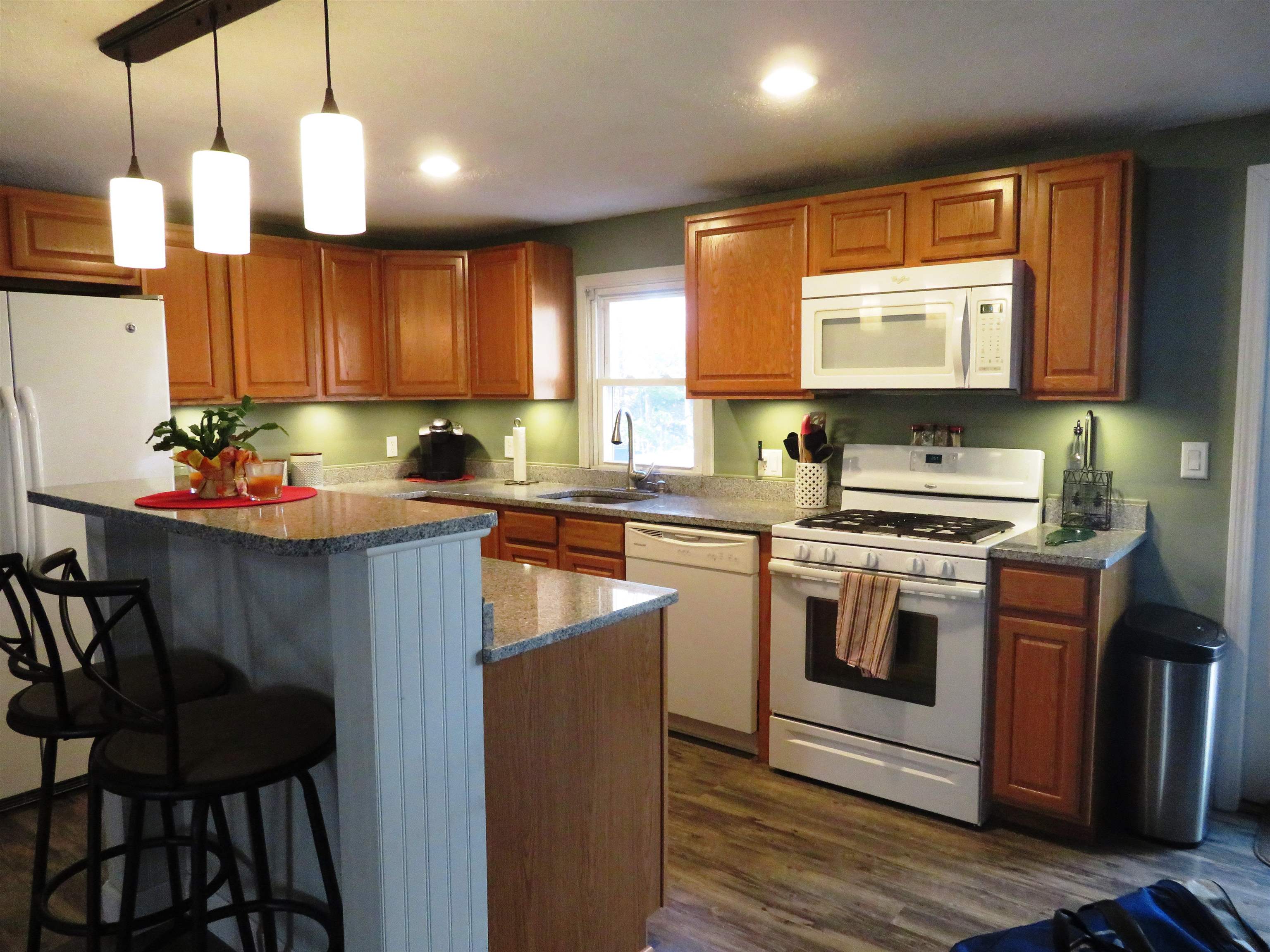 102 Coffin Road Epping, NH 03042 - Photo 13 of 32 Gallery Image 13