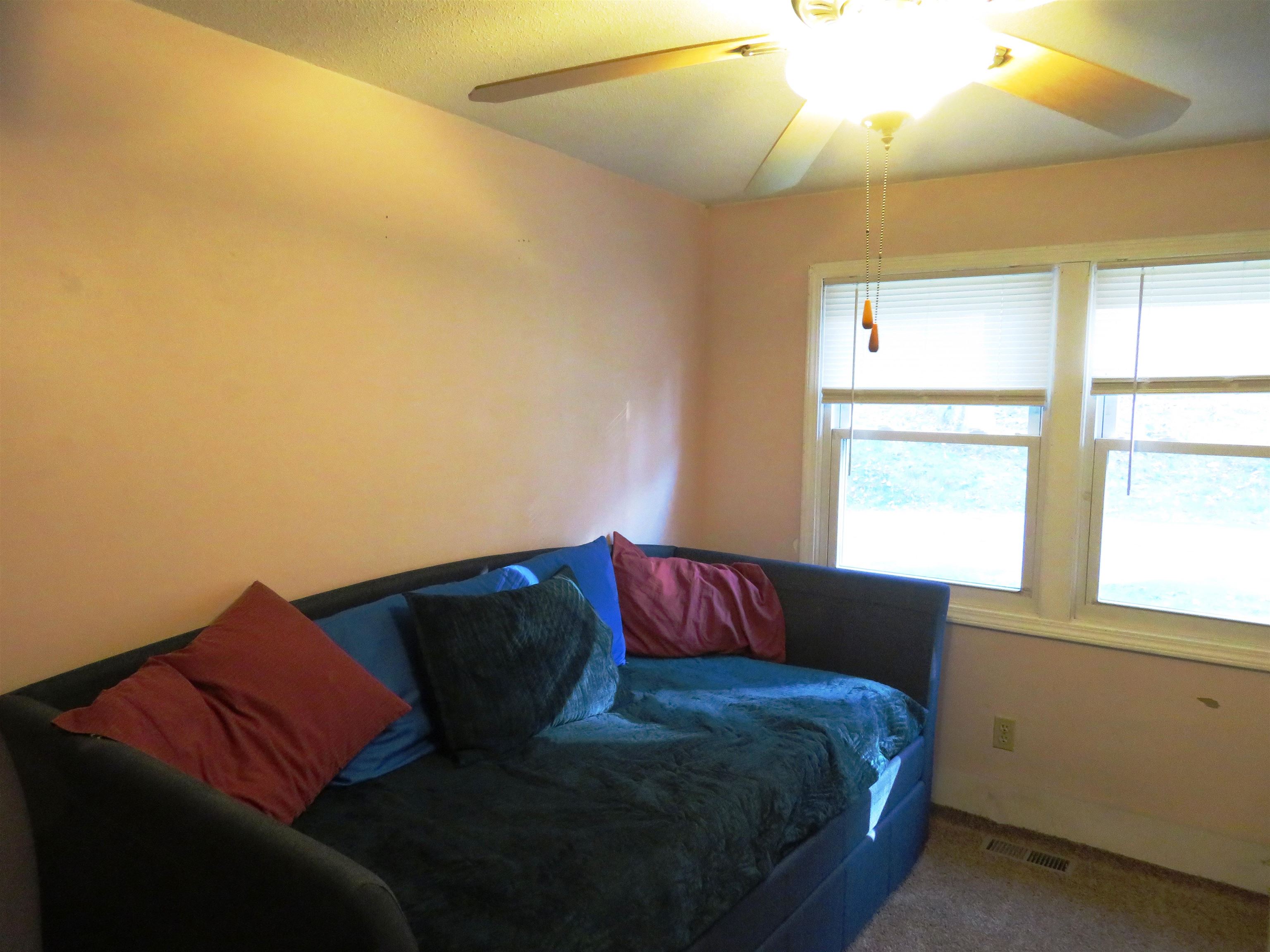 102 Coffin Road Epping, NH 03042 - Photo 23 of 32 Gallery Image 23