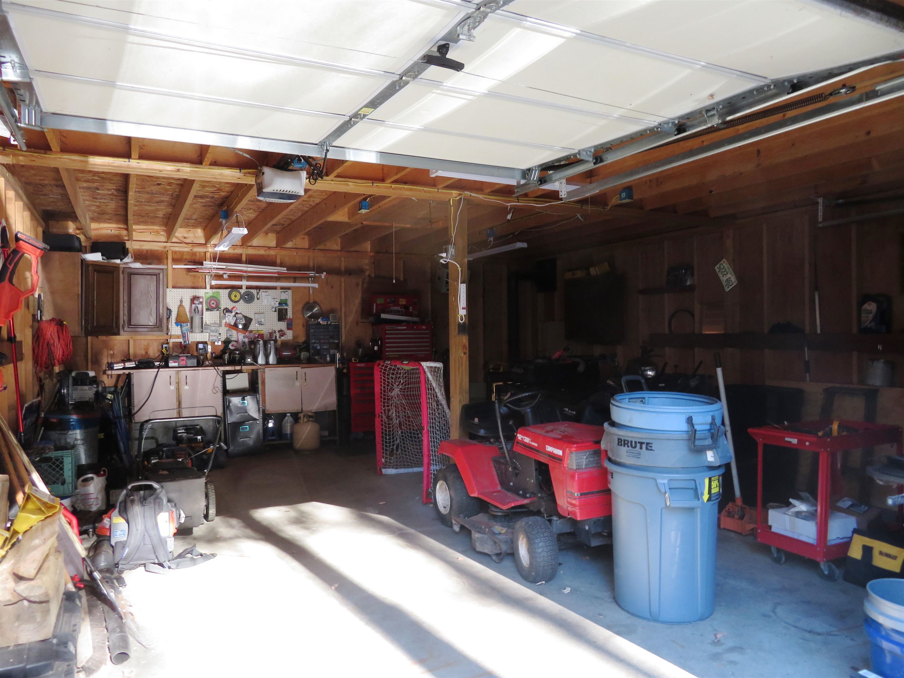 102 Coffin Road Epping, NH 03042 - Photo 31 of 32 Gallery Image 31