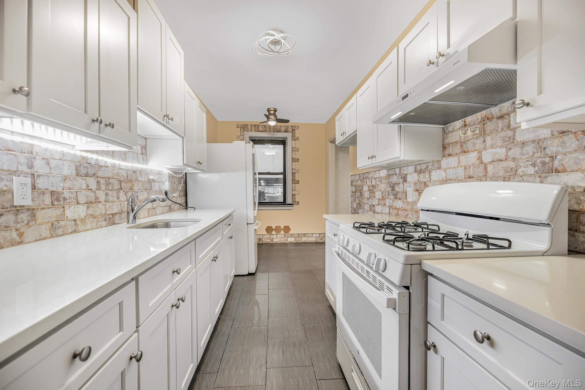 42 Barker Avenue, Unit 2B White Plains, NY 10601 - Photo 8 of 16
