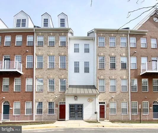 $3,150 | 2663 Manhattan Place, Unit 304, Vienna, VA 22180