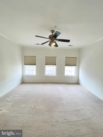 $3,150 | 2663 Manhattan Place, Unit 304, Vienna, VA 22180