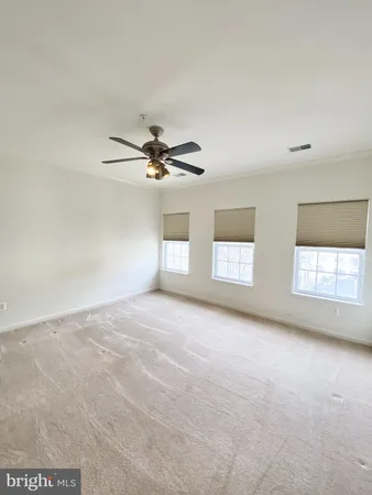 $3,150 | 2663 Manhattan Place, Unit 304, Vienna, VA 22180