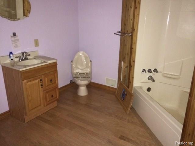 6844 Trumble Road St. Clair, MI 48079 - Photo 5 of 8 image (15).jpg