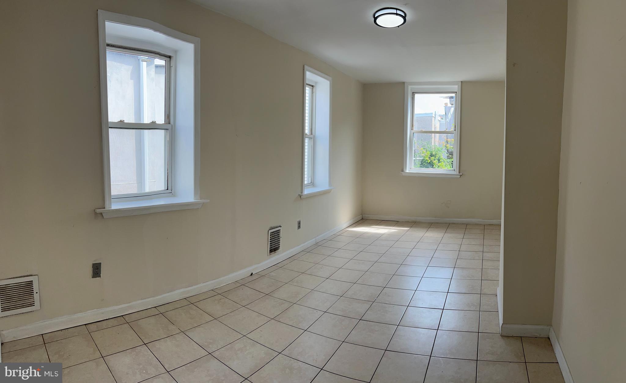 708 West Ritner Street Philadelphia, PA 19148 - Photo 5 of 10 Gallery Image 5