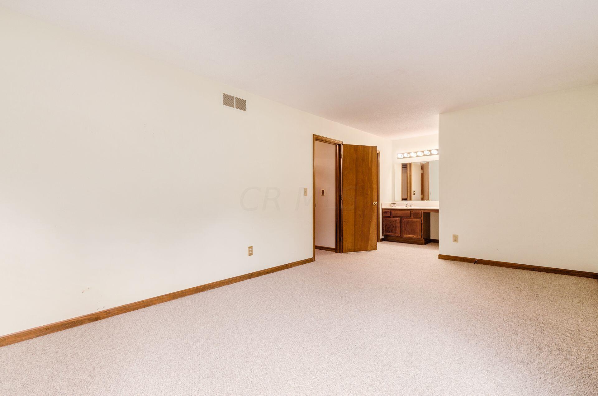 3911 Inverness Circle Dublin, OH 43016 - Photo 24 of 39 024_3_L 3911 Inverness Cir078