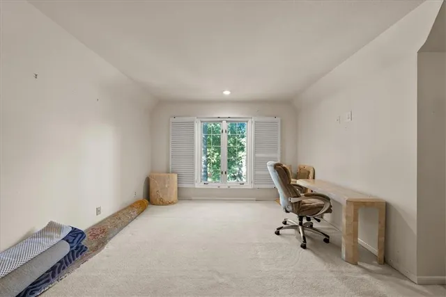 $495,000 | 4501 Northwest Baltimore Court, Kansas City, MO 64116