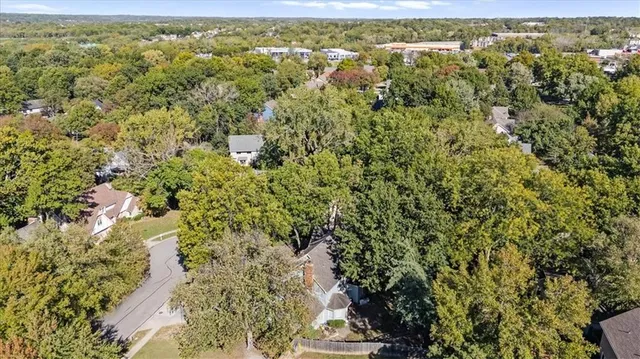 $495,000 | 4501 Northwest Baltimore Court, Kansas City, MO 64116