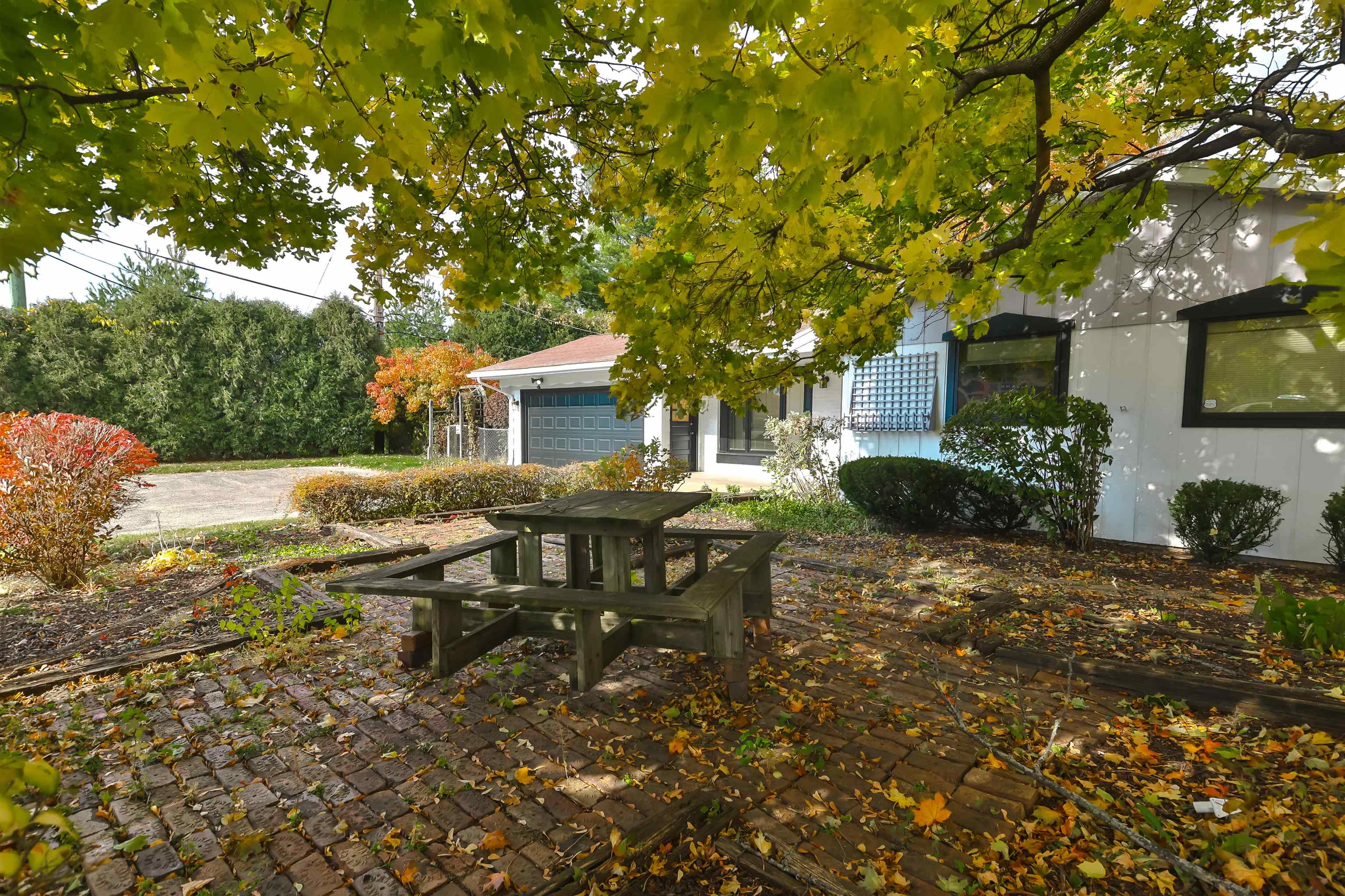 4520 Guilford Road Rockford, IL 61107 - Photo 1 of 28 a view of backyard of house with green space