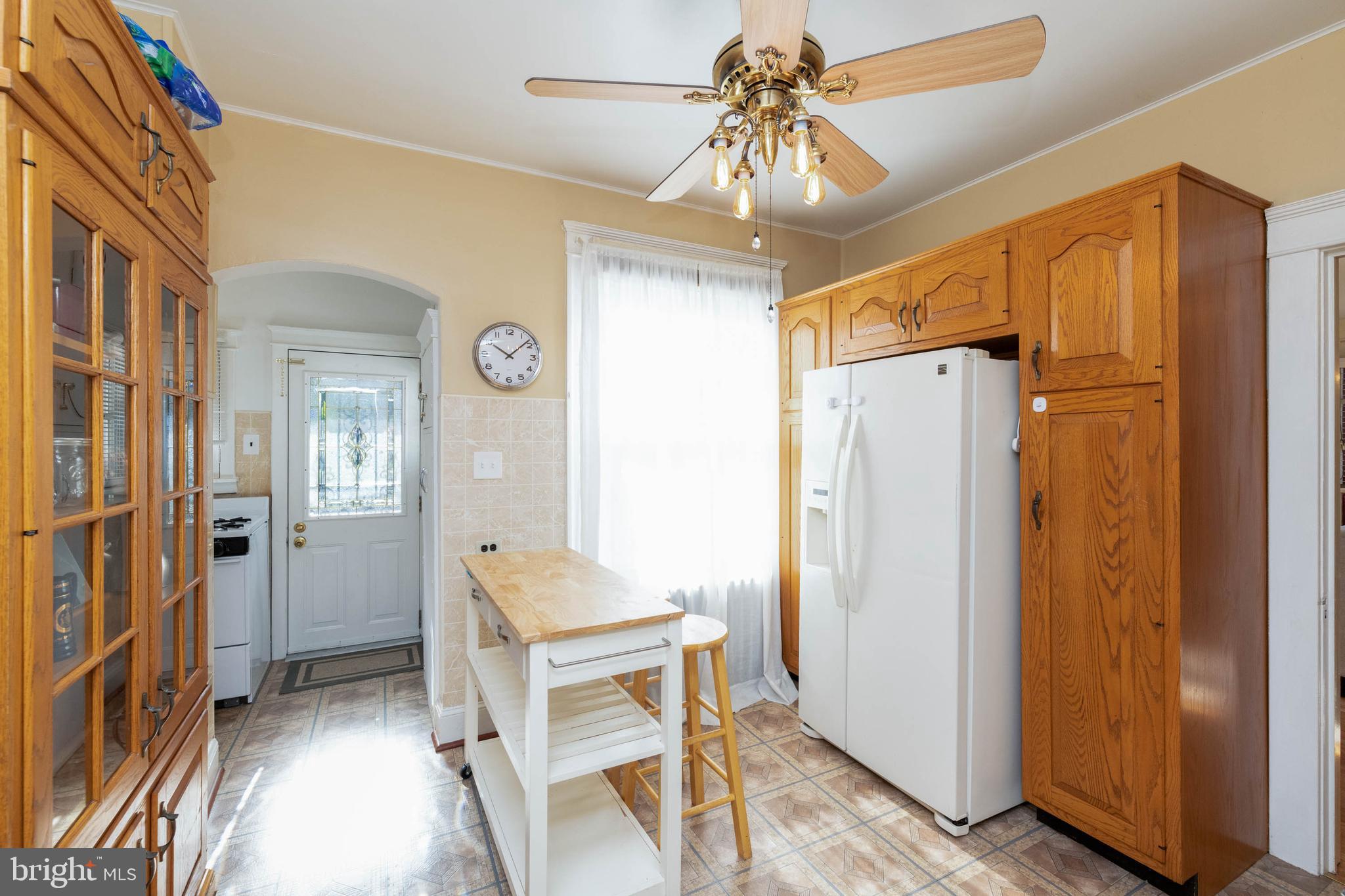 303 North Camp Meade Road Linthicum Heights, MD 21090 - Photo 7 of 36 Kitchen