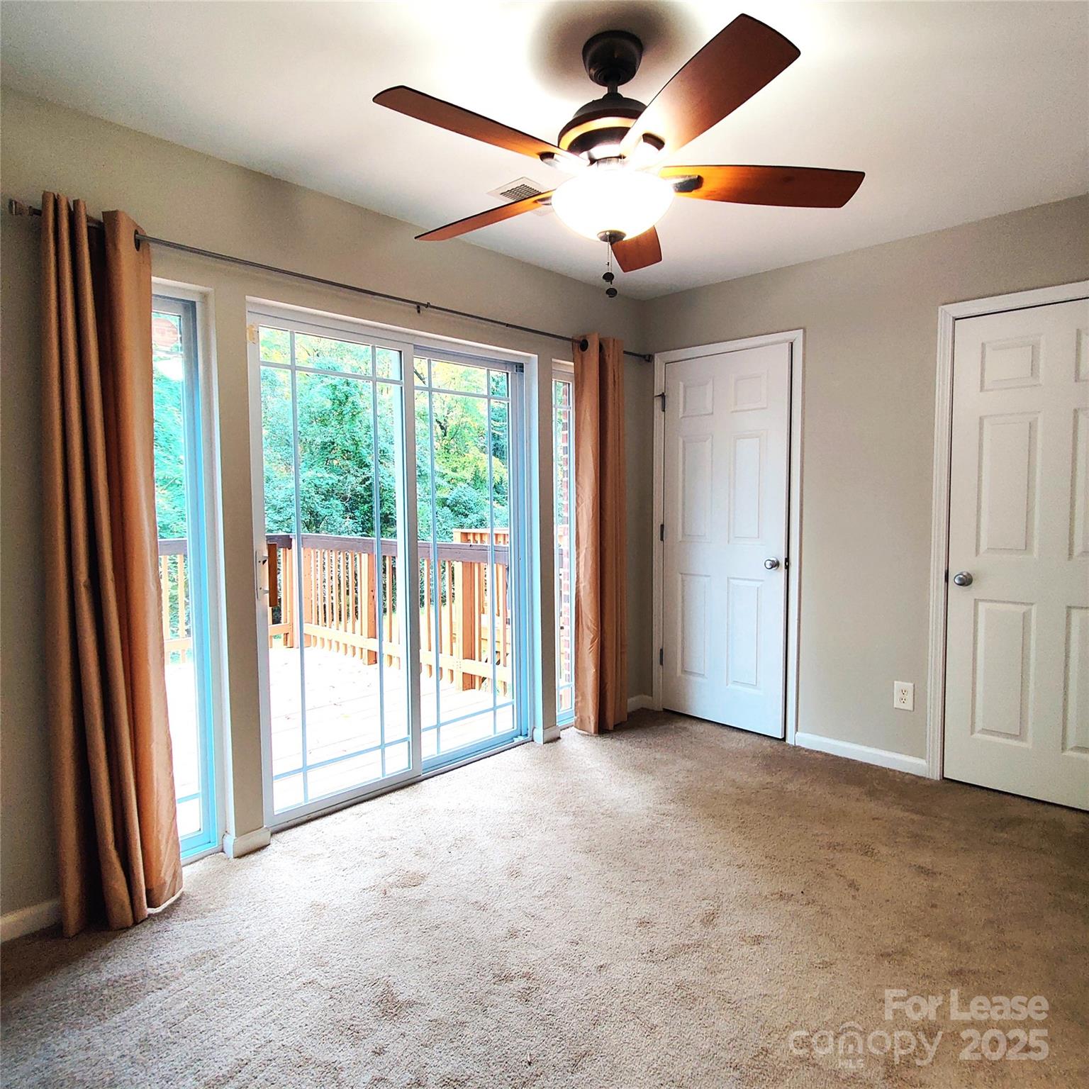 1132 Kurt Court Charlotte, NC 28209 - Photo 18 of 24 a view of an empty room with a window