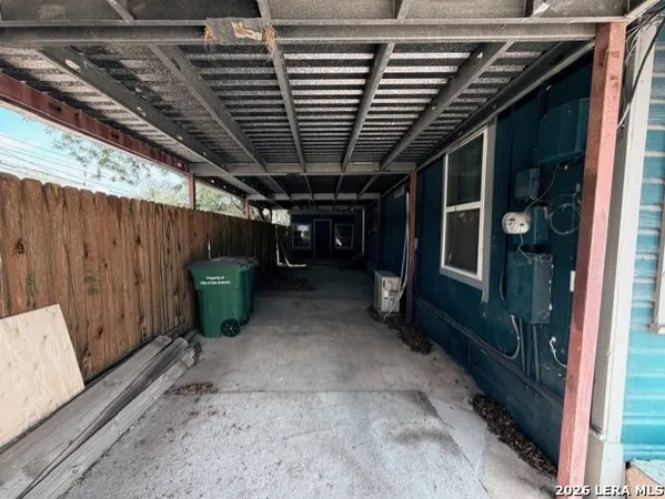 $1,395 | 321 Huntington Street, San Antonio, TX 78207