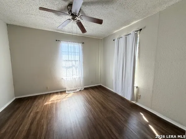 $1,395 | 321 Huntington Street, San Antonio, TX 78207
