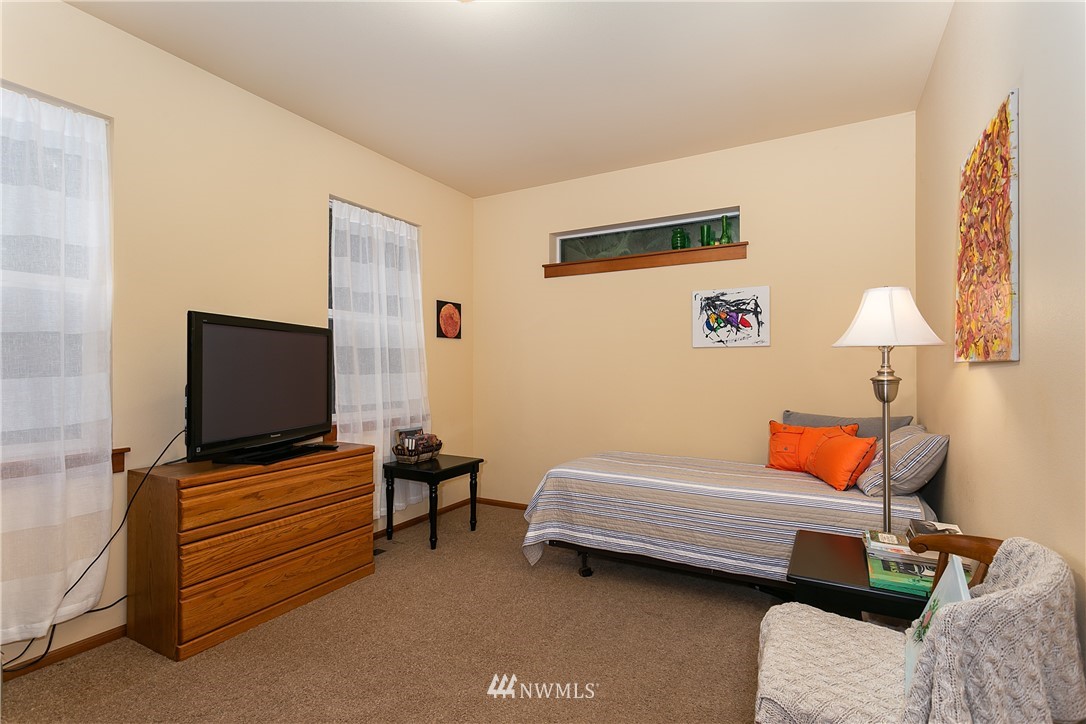 160 Okonek Road Grapeview, WA 98546 - Photo 12 of 25 Gallery Image 12