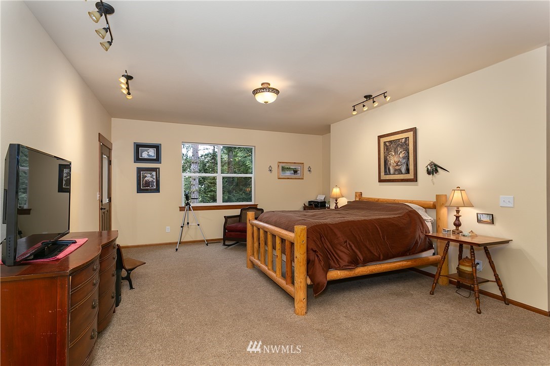 160 Okonek Road Grapeview, WA 98546 - Photo 13 of 25 Gallery Image 13