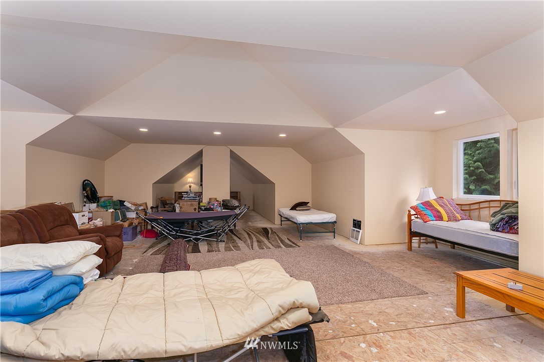 160 Okonek Road Grapeview, WA 98546 - Photo 19 of 25 Gallery Image 19