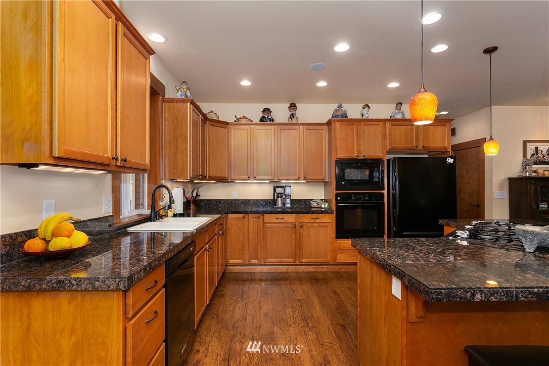 160 Okonek Road Grapeview, WA 98546 - Photo 7 of 25 Gallery Image 7