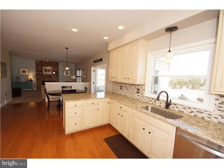 2335 Weiss Road Quakertown, PA 18951 - Photo 8 of 25 Kitchen