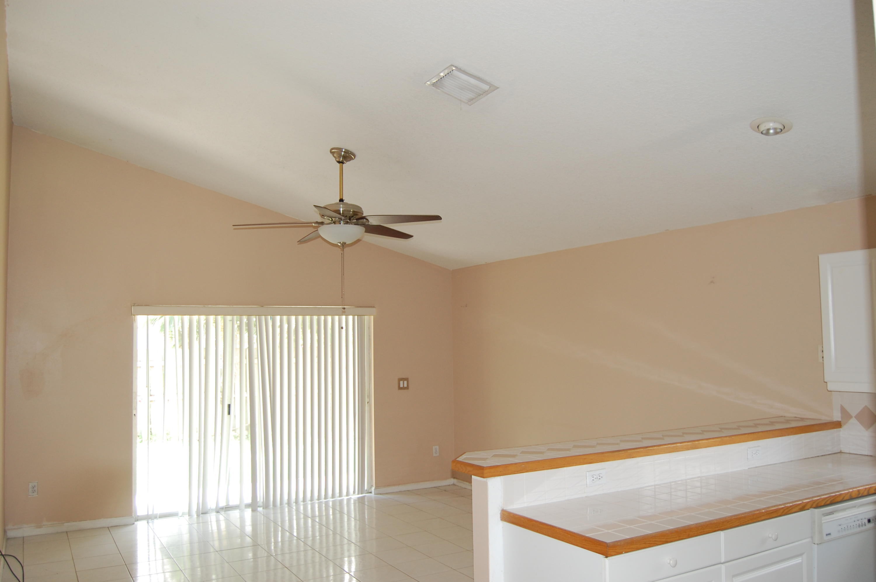 6326 Lucerne Street Jupiter, FL 33458 - Photo 3 of 7 130821 Family Room View