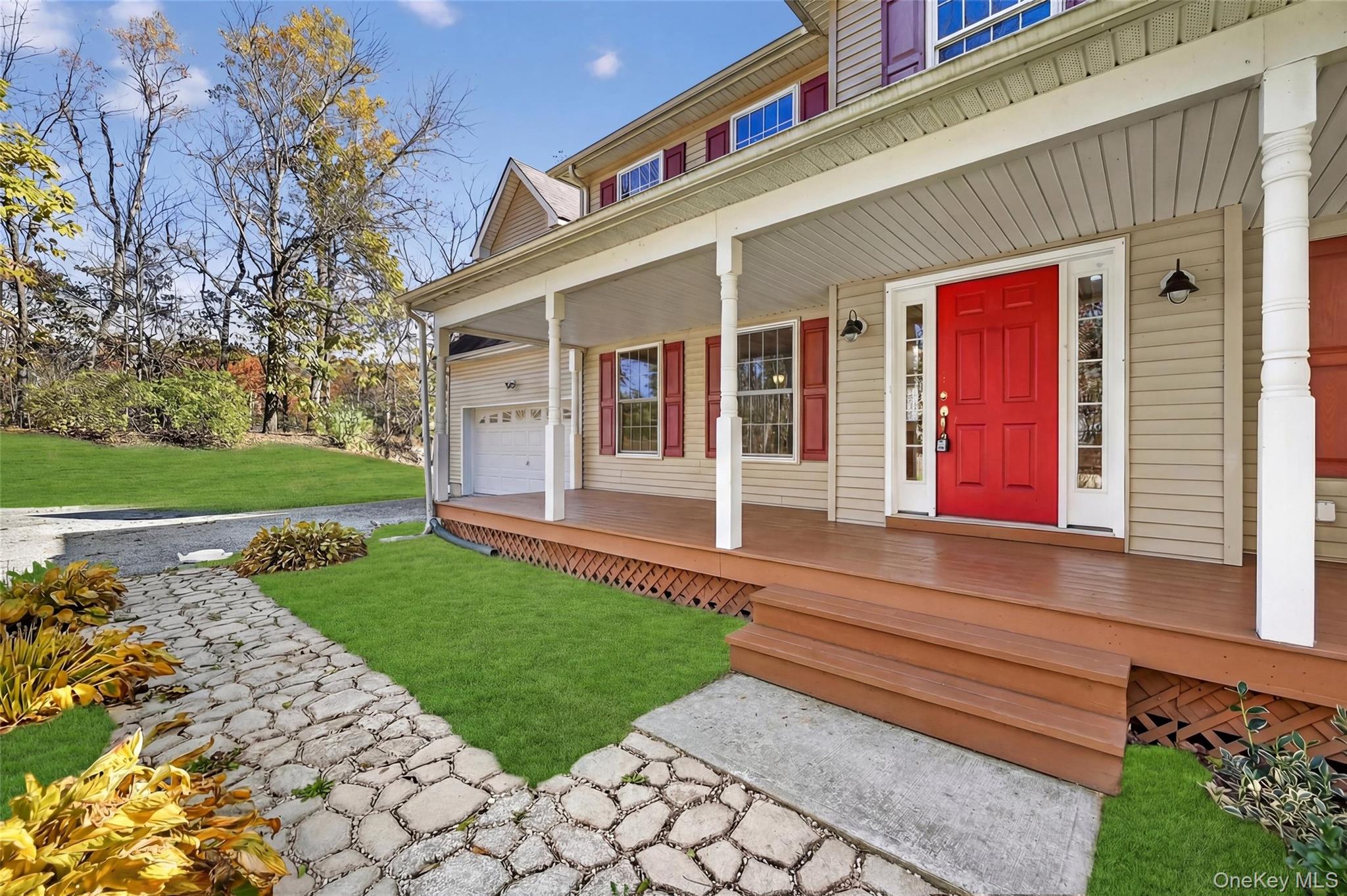 33 Berea Road Walden, NY 12586 - Photo 3 of 44