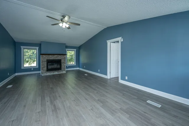 $300,000 | 406 Fairwoods Lane, Ridgeville, SC 29472