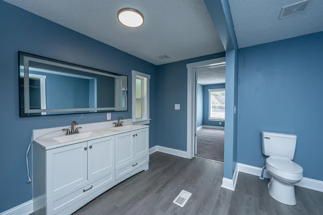 $300,000 | 406 Fairwoods Lane, Ridgeville, SC 29472