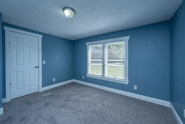 $300,000 | 406 Fairwoods Lane, Ridgeville, SC 29472