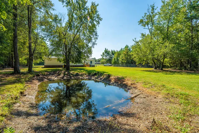 $300,000 | 406 Fairwoods Lane, Ridgeville, SC 29472