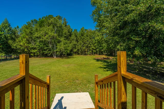 $300,000 | 406 Fairwoods Lane, Ridgeville, SC 29472