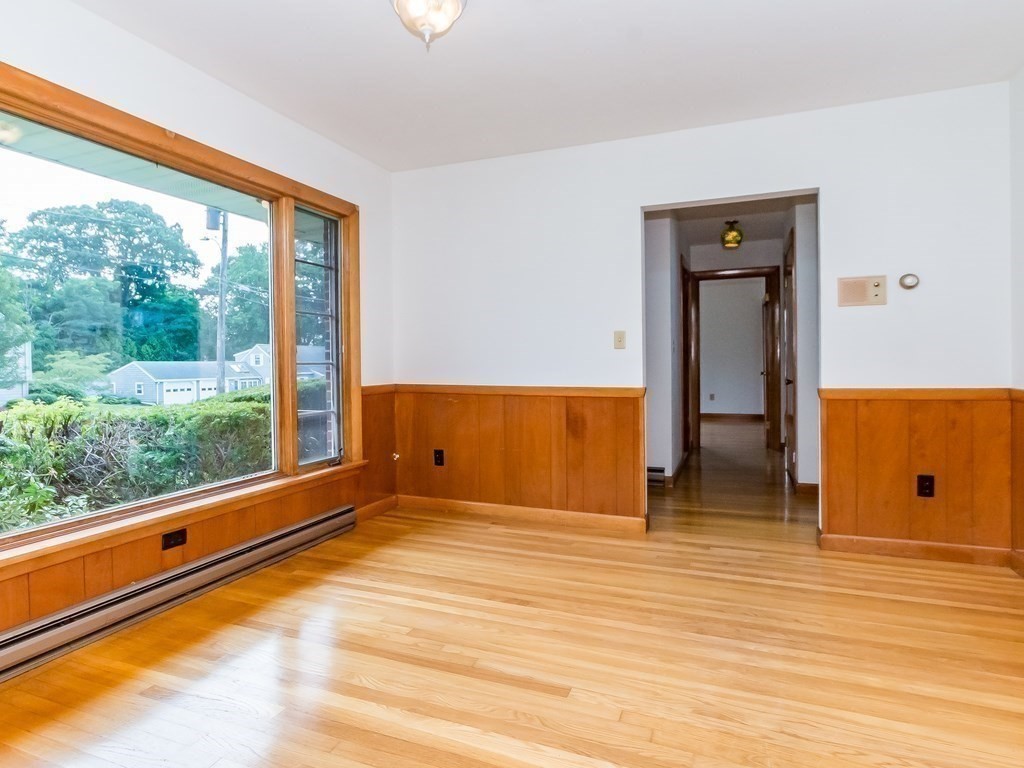 16 Bradley Road Danvers, MA 01923 - Photo 10 of 32 Gallery Image 10