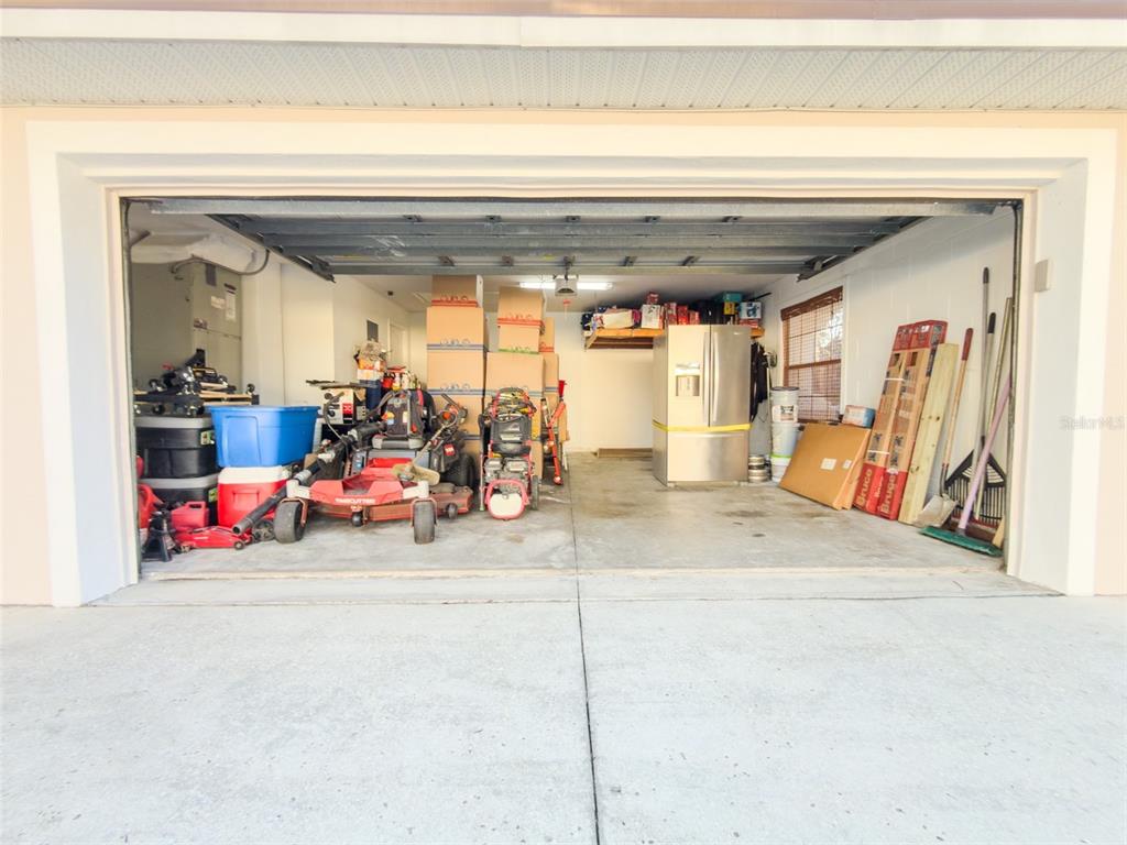 4 Weston Road Leesburg, FL 34748 - Photo 49 of 55 a view of a room with gym equipment