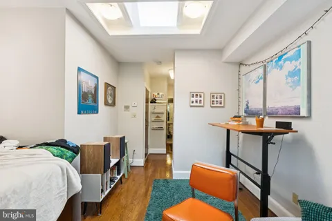 $1,575,000 | 2143 Newport Place Northwest, Washington, DC 20037