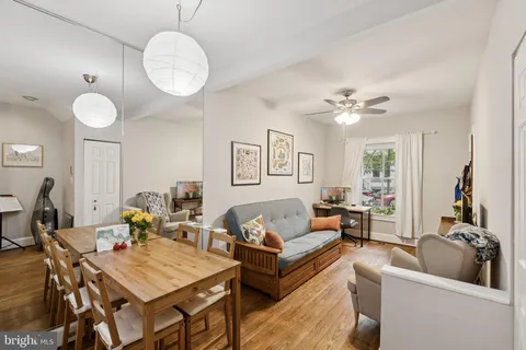 $1,575,000 | 2143 Newport Place Northwest, Washington, DC 20037