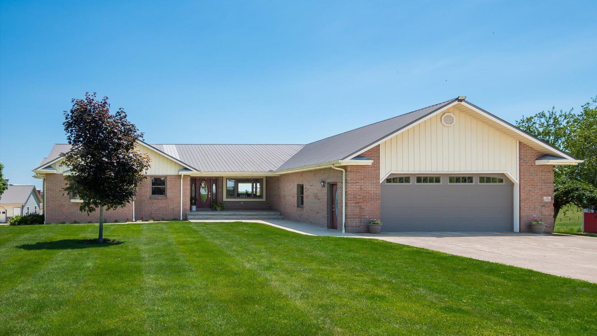 10550 County Road 53 Road Mount Perry, OH 43760 - Photo 1 of 107