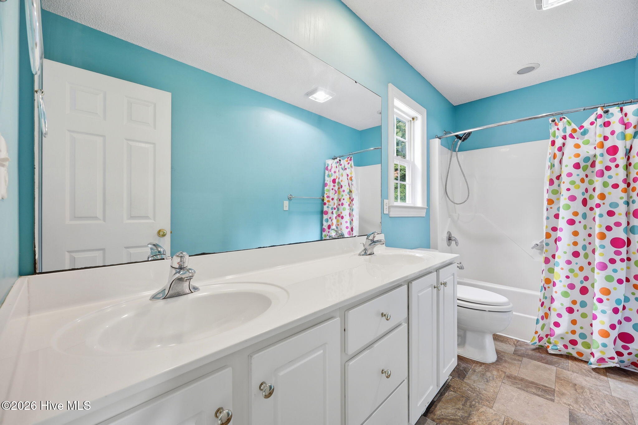 1828 Garner Road Greenville, NC 27834 - Photo 19 of 41